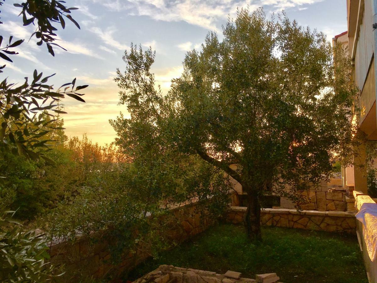 Apartamento Lavender House Maslenica Exterior foto
